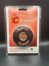 2008 Calgary Flames 1$ Special Edition Loonie and puck-Home Jersey