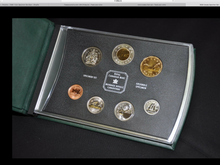 1998 7 Coin Specimen Set-Bear