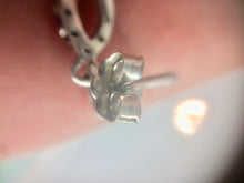 Fashion 10k white gold Woman Earring used